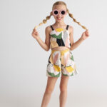 Ολόσωμο σορτς- Abstract